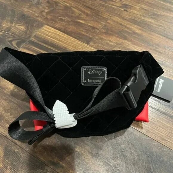 Loungefly Disney Minnie Mouse Fanny Pack - Picture 3 of 3
